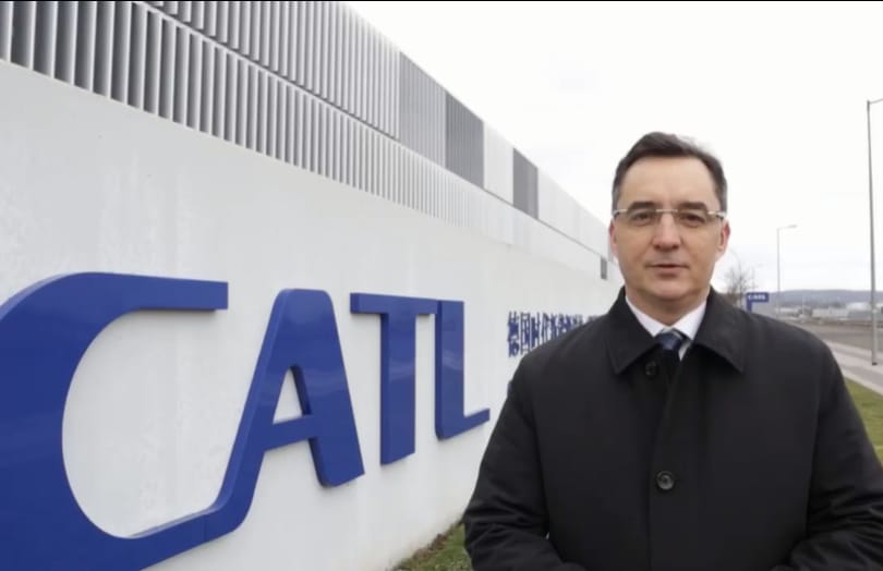 Meglátogatta a CATL németországi akkumulátorgyárát a debreceni polgármester