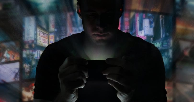 Itt az új mobilgyártó: első telefonja az utóbbi idők egyik legütősebb androidos készüléke