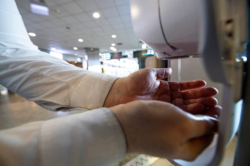 Ezer fölött a koronavírus-fertőzöttek száma az Egyesült Államokban