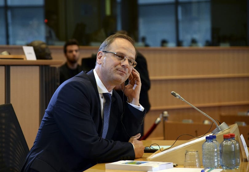 Hasítanak a bölcsészek az EU-ban - Navracsics hallgat