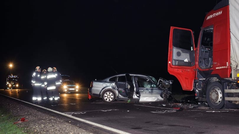 Három évet kapott a kamionos, akinek leváló pótkereke miatt meghalt három ember