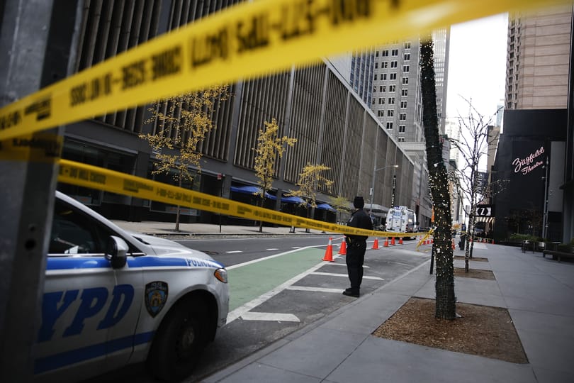 Őrizetbe vettek egy férfit az egészségbiztosító-vezér New York-i meggyilkolása ügyében