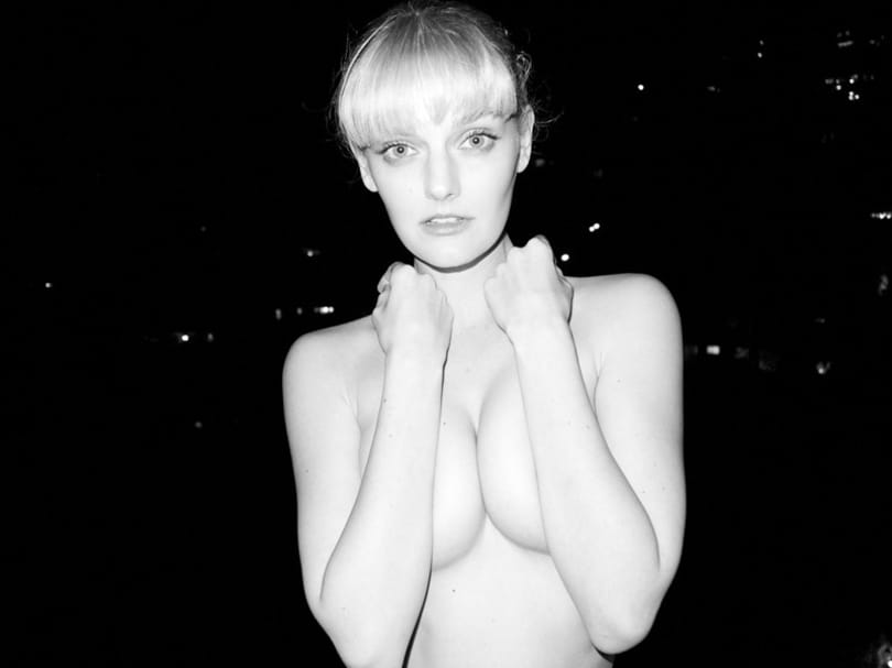 Lydia Hearst topless pózolt Terry Richardsonnak (18+)