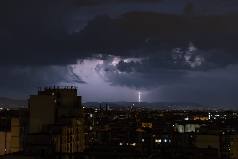 Szentendre és más környékbeli települések egyes részein több mint két napja nincs áram