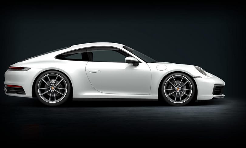 Fejlett összkerékhajtással támad az új Porsche 911 Carrera 4