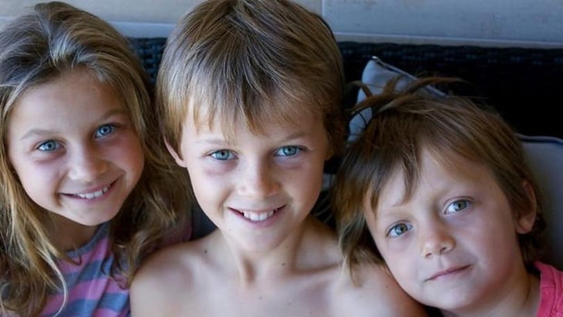 Három gyermekük halt meg a lelőtt maláj gépen, most született egy negyedik