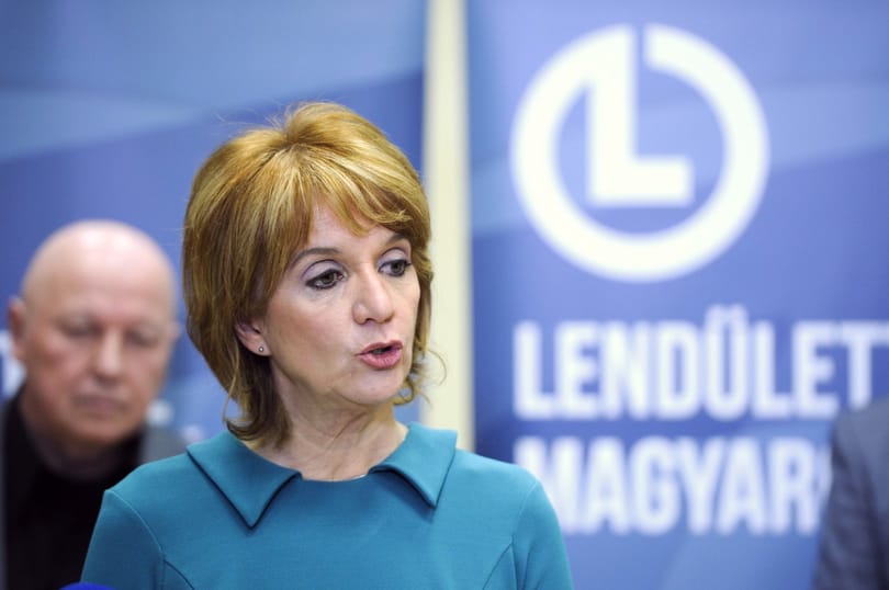 Míg Lévai Katalin az Indexet perli, pártja veszélybe került más körzetekben is