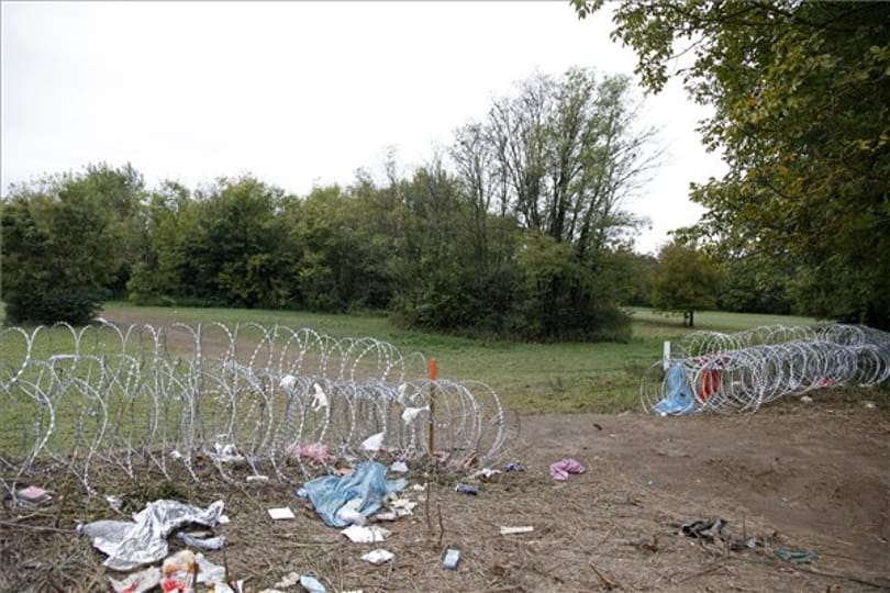 A horvátok résen vannak a magyar kerítés helyén