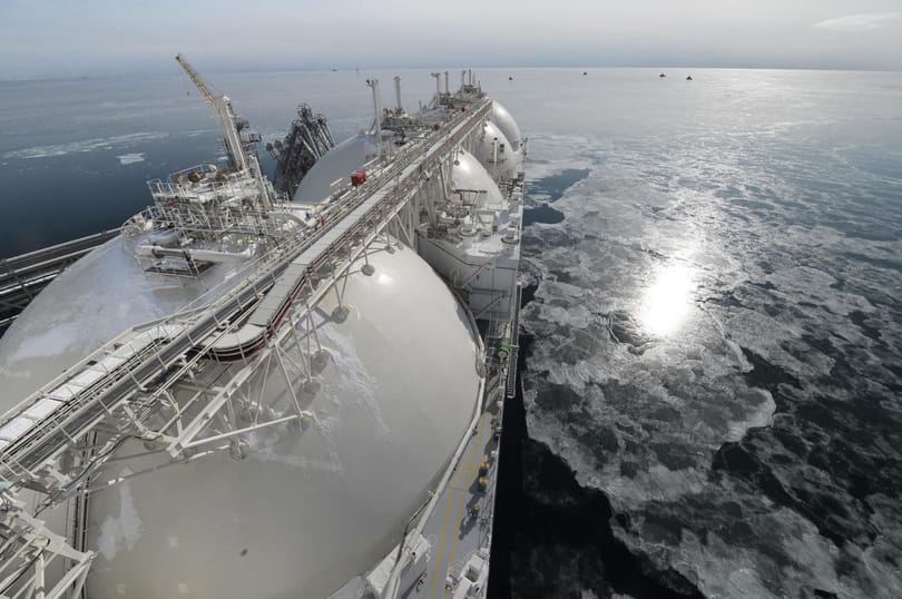 Kigolyózná a Shellt és a japánokat a világ egyik legnagyobb LNG-projektjéből Moszkva