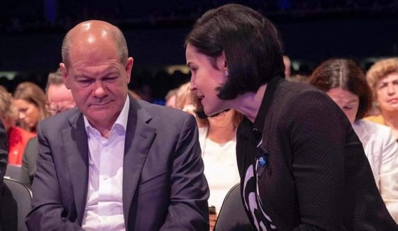 Olaf Scholzcal is egyeztettek az uniós pénzekről az MSZP társelnökei