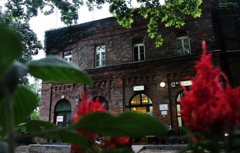 Akiket a postás nem talál meg - különös lakóhelyek Budapesten