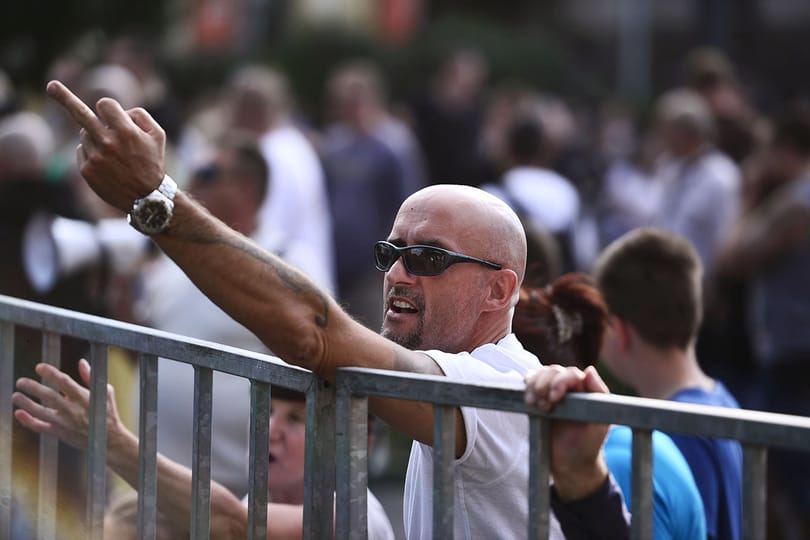 Egy brit színésznek szörnyű élmény volt a budapesti Pride