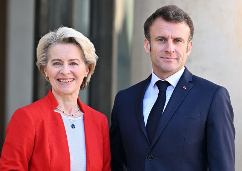 Macron és Von der Leyen Kínában tárgyal, de ez nem mindenkinek tetszik
