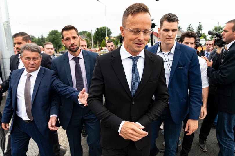 Történelmi gázbizniszt jelentett be Szijjártó