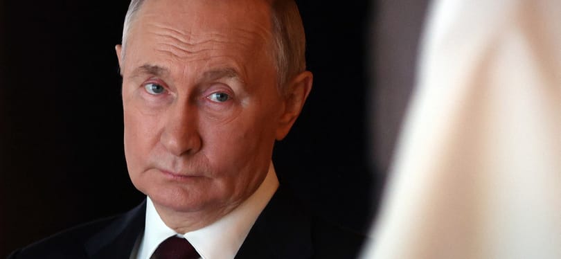 Vlagyimir Putyin aláírta, még több esetben vethet be Oroszország atombombát