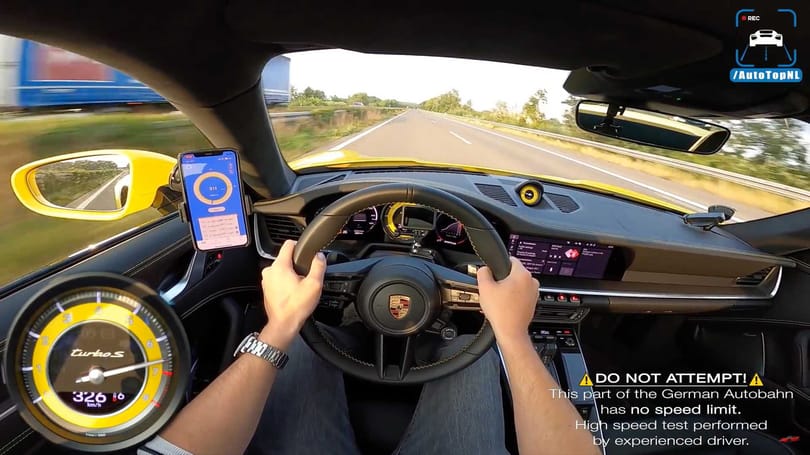Bemutatta autópályán 332 km/h-s csúcssebességét a legújabb Porsche Turbo S