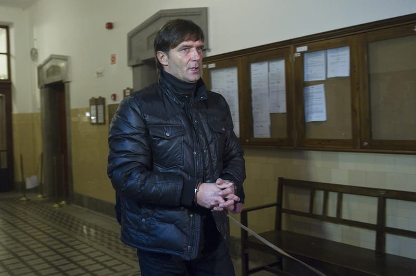 Aczél újságírónak nézte az érte jövő rendőröket