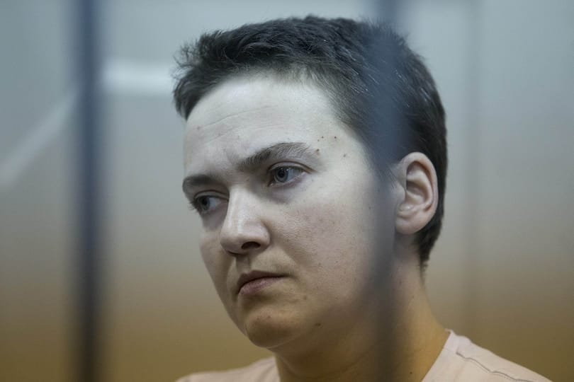Fogolycserével szabadult az ukrán helikopterpilóta