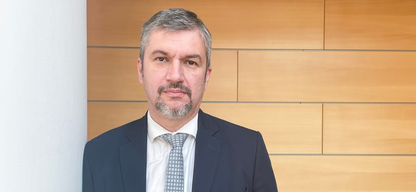 Hadházy: Az ügyészség természetesnek veszi, hogy nyomozók figyelik az ellenzéki képviselőket a tüntetéseken