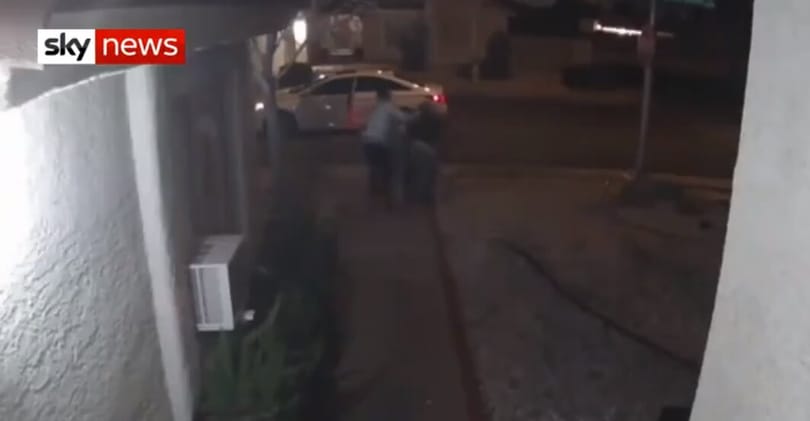 Brutális emberrablást rögzített a kamera – videó