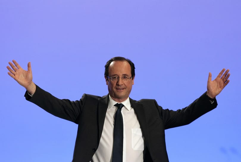 Hollande megváltoztatja Sarkozy médiatörvényeit