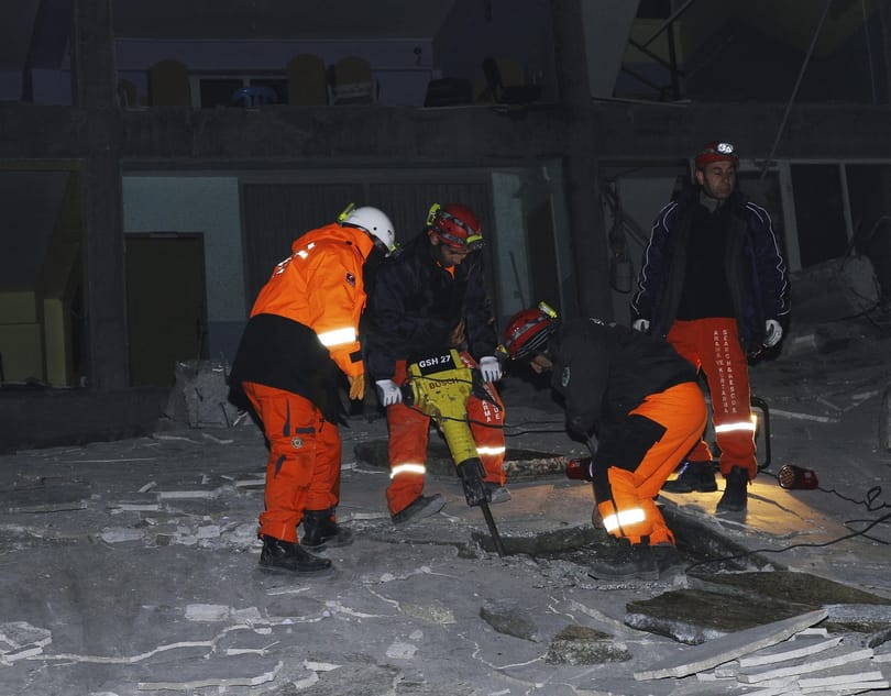 Fölrdengés Törökországban