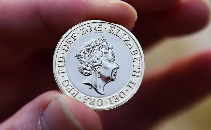 Elindult a roham a pénzváltóknál a brit népszavazás előtt