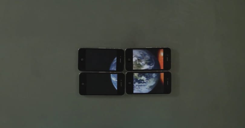 Mit lehet csinálni négy iPhone-nal? Videó-puzzle előadást!
