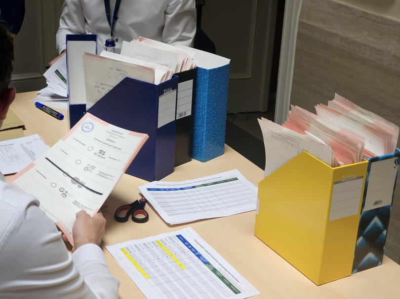 Egy fotón az összes érvénytelenből érvényessé lett főpolgármesteri szavazat
