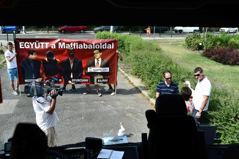 Bajnai: Orbán személyesen felelős a trafikügyért