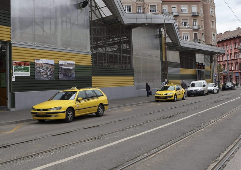 Mától nincs más, csak sárga taxi