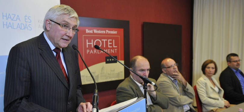 Alaposan odamondott a kormánynak a GVH volt elnöke, akit még Orbán Viktor nevezett ki