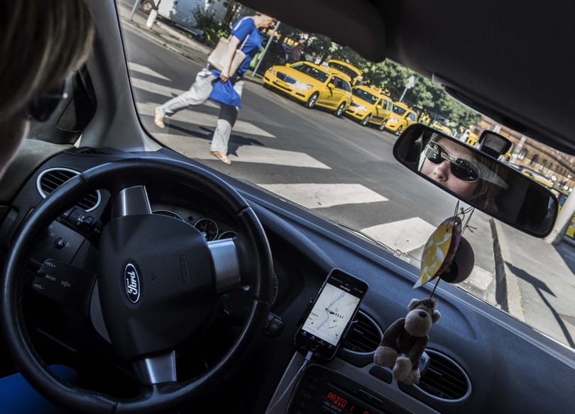 Több évre visszamenőleg, milliókat fizet ki a brit sofőröknek az Uber
