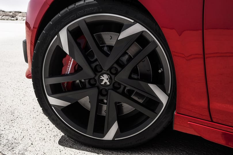 Visszahívási értesítést kap sok magyar Peugeot-tulajdonos, több mint ötezren mehetnek soron kívül szervizbe