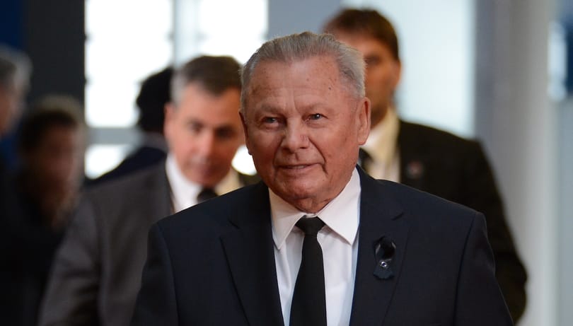 Nemzeti összetartozás másként: Rudolf Schuster volt szlovák államfő nótára fakad