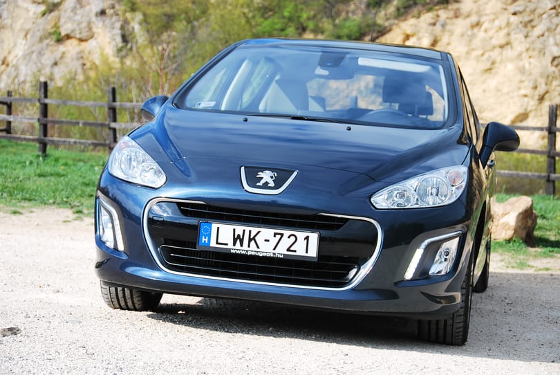 Peugeot 308 e-HDi teszt: 4,8 litert fogyasztott