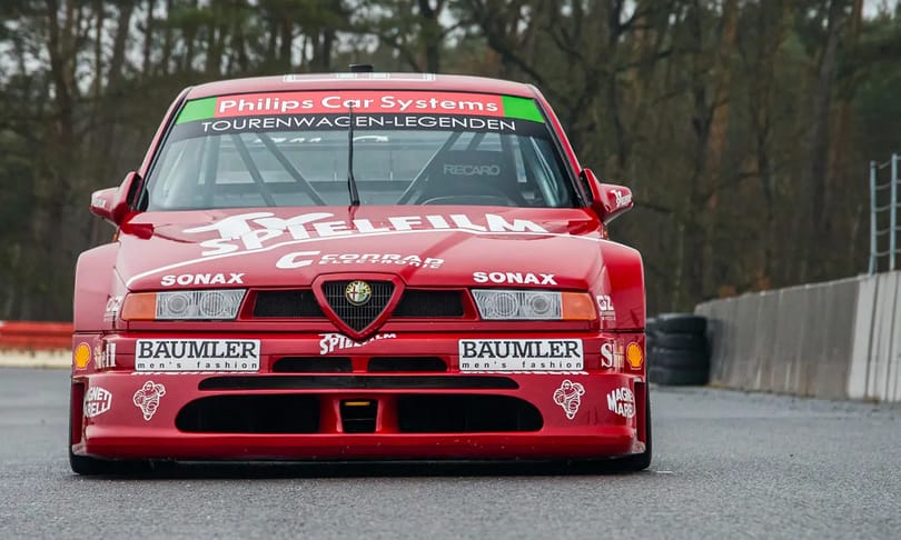 90-es évek kimaxolva: egy legendás és méregdrága Alfa Romeo 155 vár új gazdára