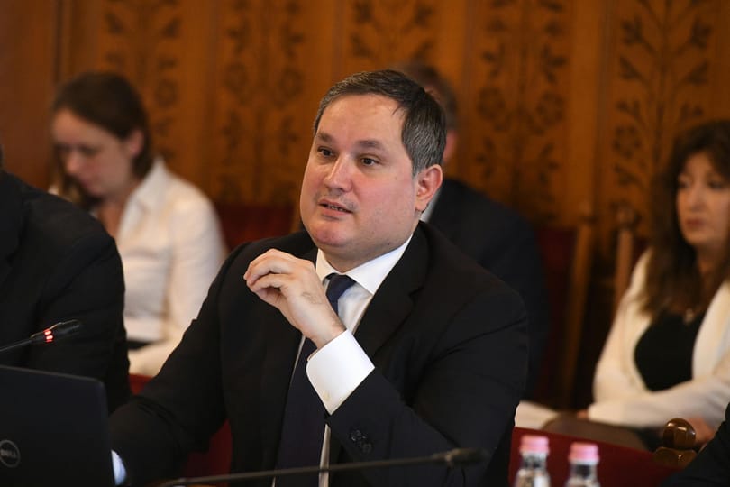 Nagy Márton az EU-tól kapott 3,9 ezer milliárd forintból akarja beröffenteni a gazdaságot