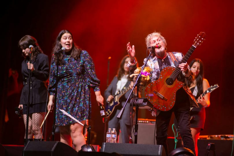Tinédzserekkel adja elő pályafutása mestermunkáit a Yes-alapító Jon Anderson