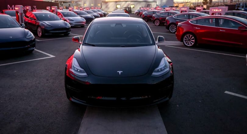 Teslát és elektromos Fiatot is kínál már a Tchibo
