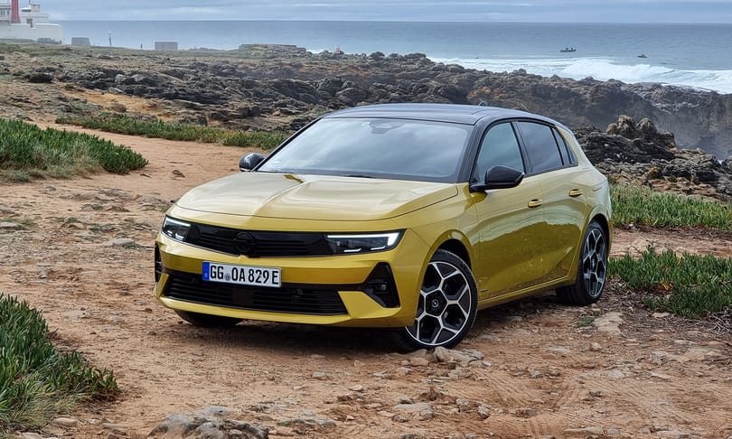 Villámcsapás: teszten a vadonatúj Opel Astra