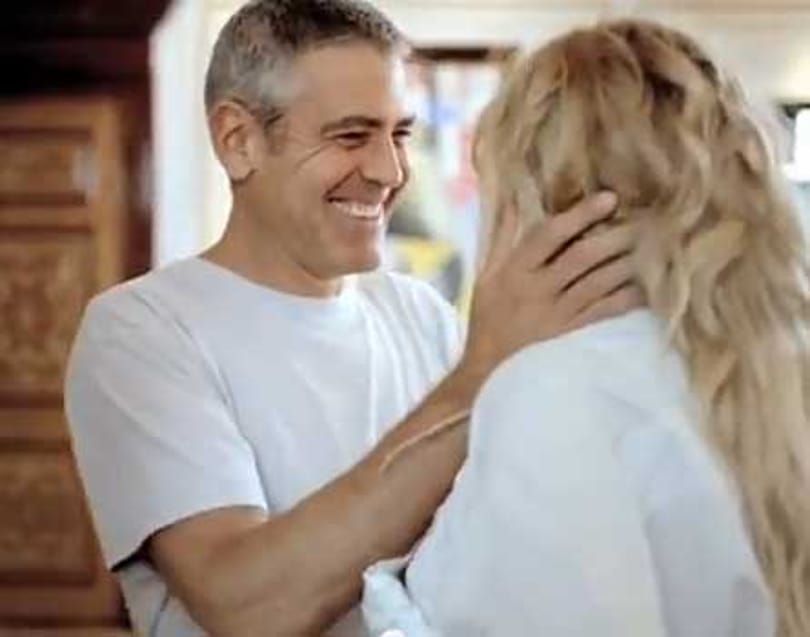 Ezek szerint George Clooney elkelt (videó)