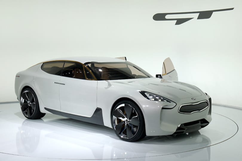 2016-ban érkezhet a 400 lóerős Kia GT