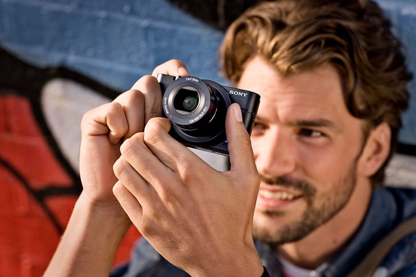 DSLR élmény egy kompakt, zsebgépben
