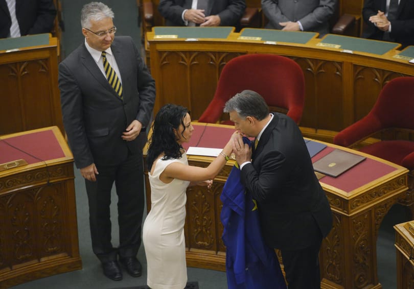 Kövér nem tesz ki EU-zászlót a Parlamentre