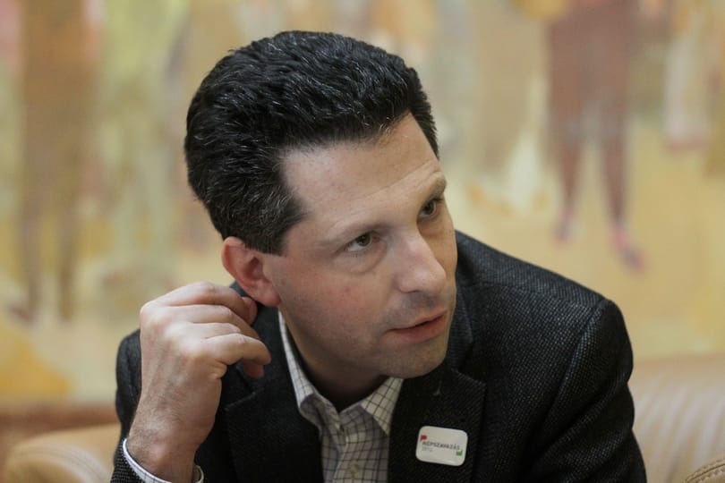 Schiffer: nyíltan beszélünk arról, amiről a fideszesek csak szemlesütve
