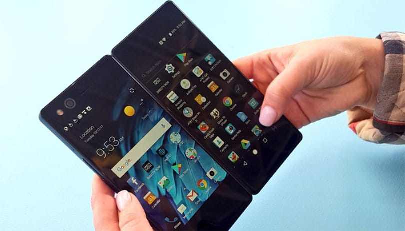 Ilyen sem nagyon volt még: összehajtható duplaképernyője van a ZTE androidos telefonjának