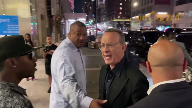 Egy rajongó majdnem fellökte Tom Hanks feleségét, a színész kiakadt – videó