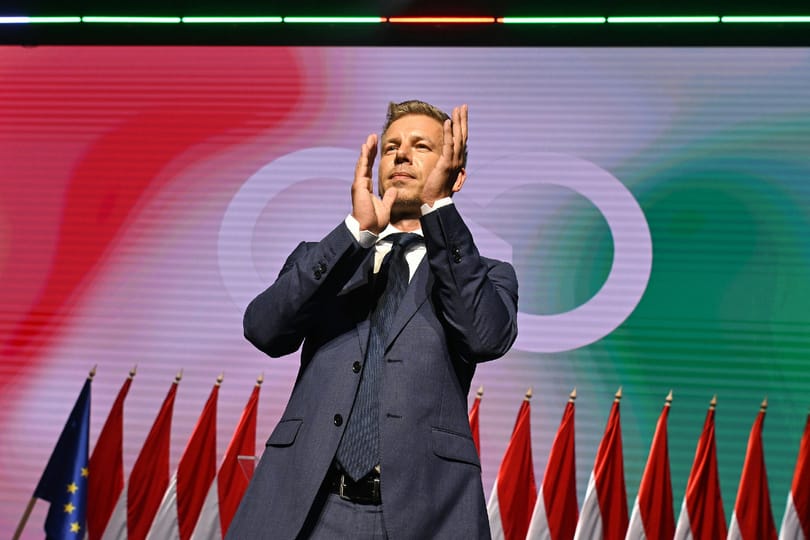 Sükösd Miklós: A „nyugodt erő” újratöltve – a Tisza az MDF kampányát idézve lépett a kormányképesség felé