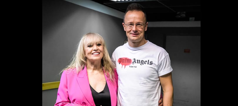 Visszaemlékezett a Tinidalt hallgató kamaszkori önmagára Szijjártó, olyan jól érezte magát a Neoton koncerten
